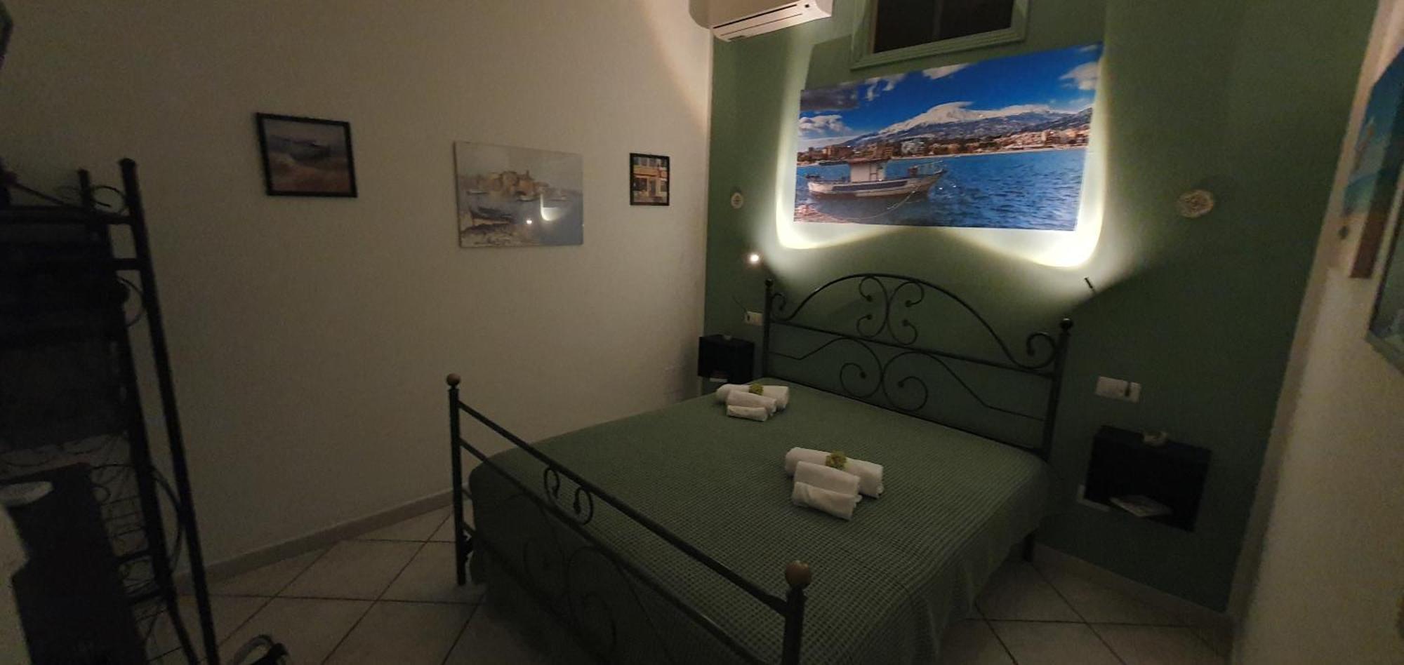 Tony & Doris Home Giardini Naxos Exterior foto